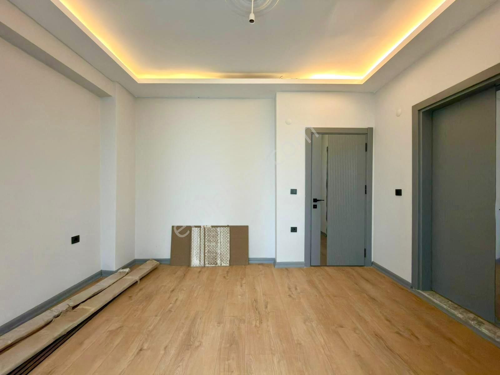 🏡 Referans'tan Altınkum'da Ön Cephe Ebeveyn Banyolu Asansörlü 2+1 Daire - Görsel 18