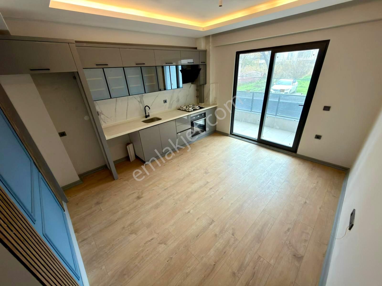 🏡 Referans'tan Altınkum'da Ön Cephe Ebeveyn Banyolu Asansörlü 2+1 Daire - Görsel 10