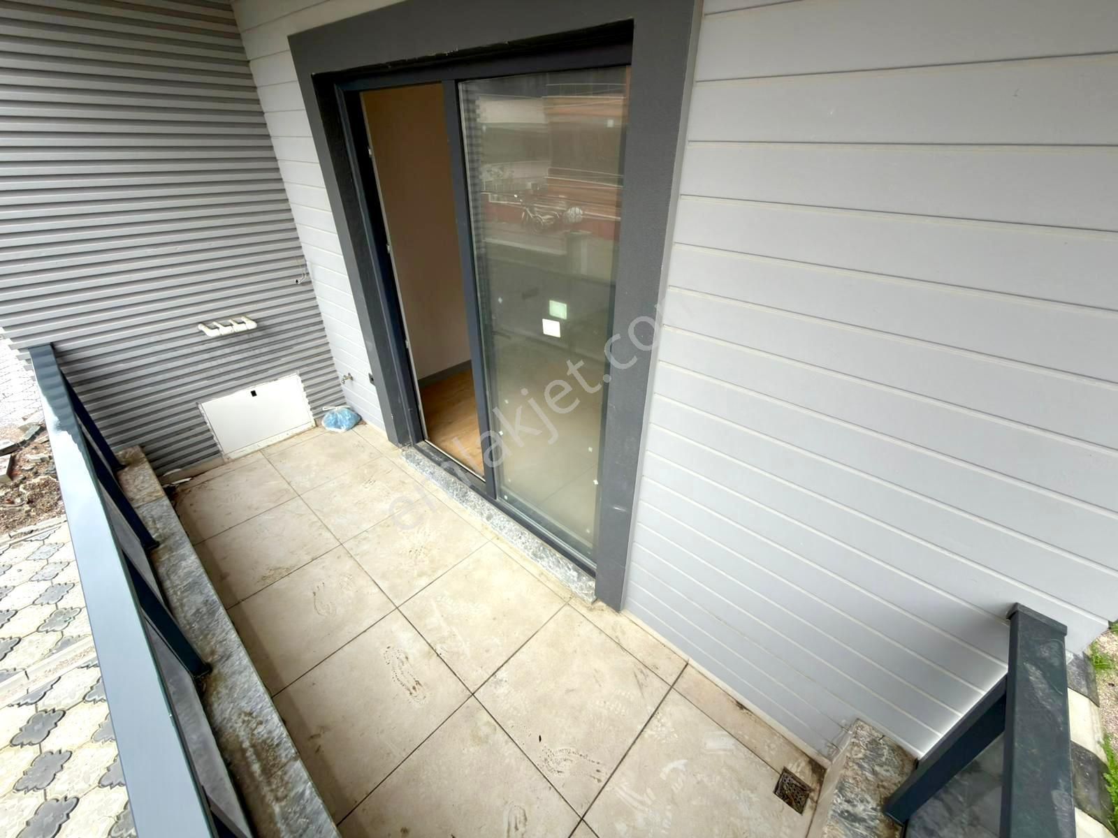 🏡 Referans'tan Altınkum'da Ön Cephe Ebeveyn Banyolu Asansörlü 2+1 Daire - Görsel 14