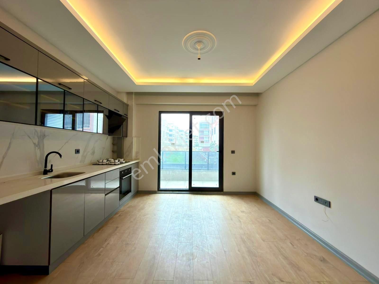 🏡 Referans'tan Altınkum'da Ön Cephe Ebeveyn Banyolu Asansörlü 2+1 Daire - Görsel 11