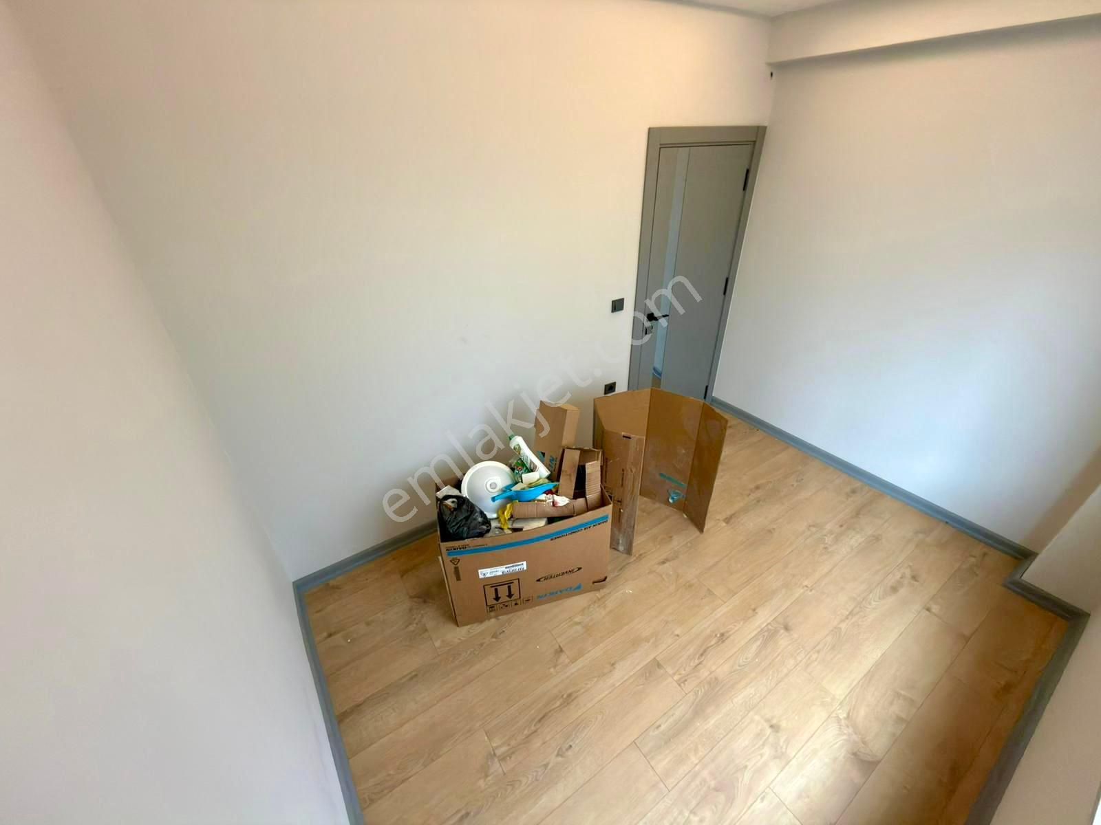 🏡 Referans'tan Altınkum'da Ön Cephe Ebeveyn Banyolu Asansörlü 2+1 Daire - Görsel 24