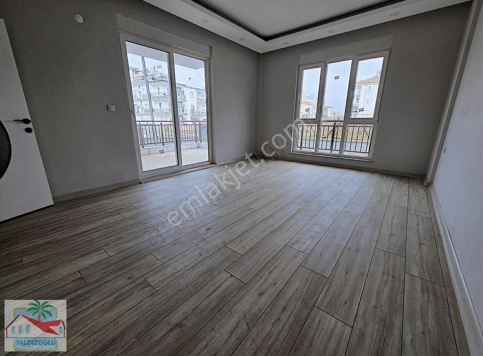 Bahçeyaka'da Satılık Y. Giriş Geniş Yeni Daire - Görsel 3