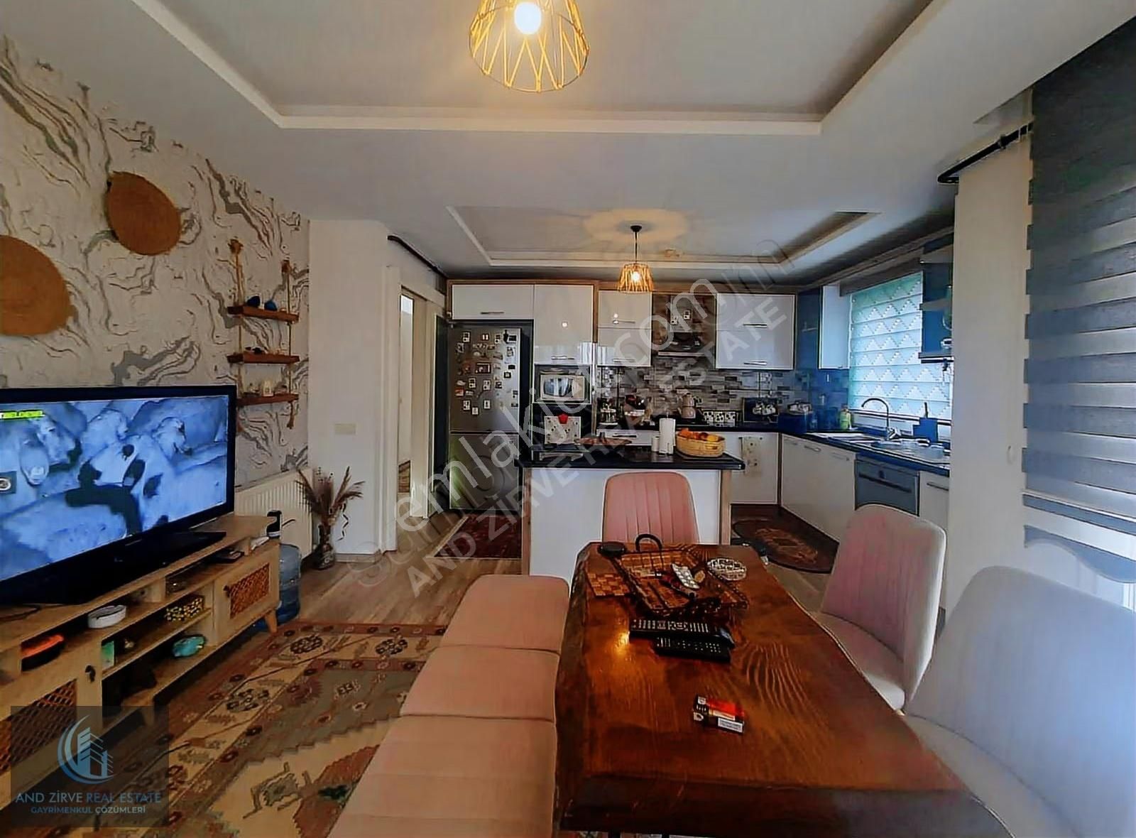 Akdeniz Mah'de Kombili 4+1 Eşyasız Kiralık Daire - Görsel 5