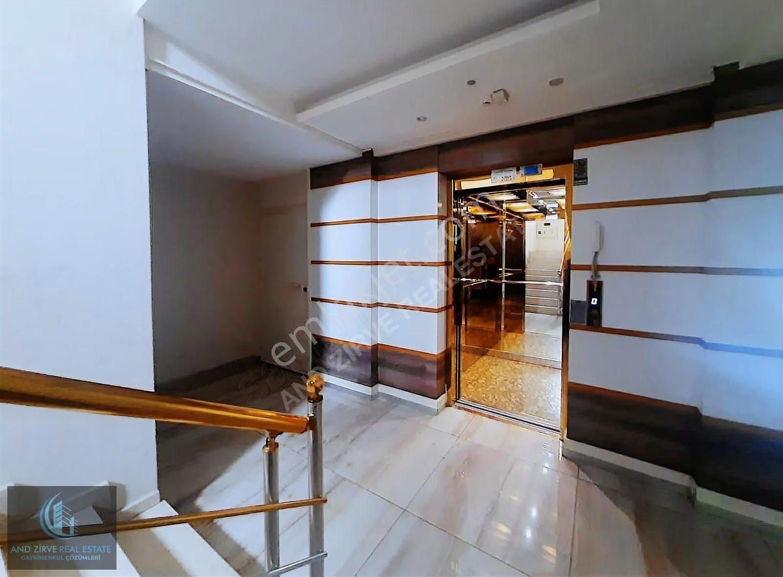 Akdeniz Mah'de Kombili 4+1 Eşyasız Kiralık Daire - Görsel 13