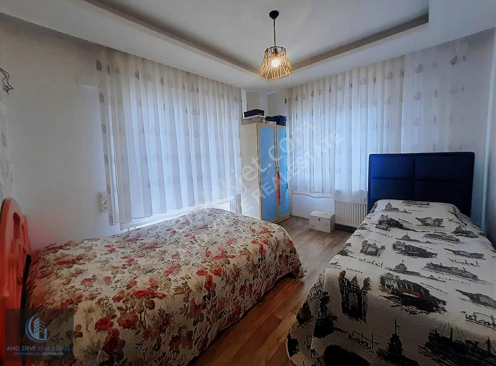 Akdeniz Mah'de Kombili 4+1 Eşyasız Kiralık Daire - Görsel 7