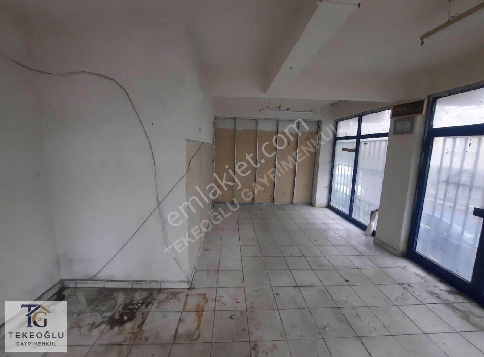 Kiralik Giriş Dükkan Köşe Çift Cepheli Cebecide Z Caddesi Üzerin - Görsel 16