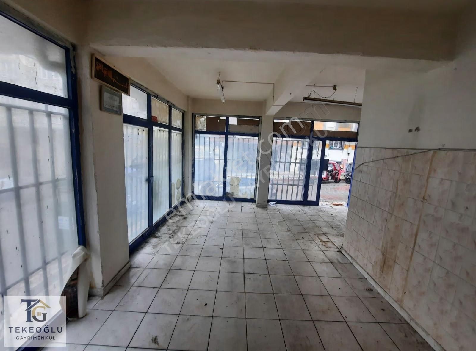 Kiralik Giriş Dükkan Köşe Çift Cepheli Cebecide Z Caddesi Üzerin - Görsel 13