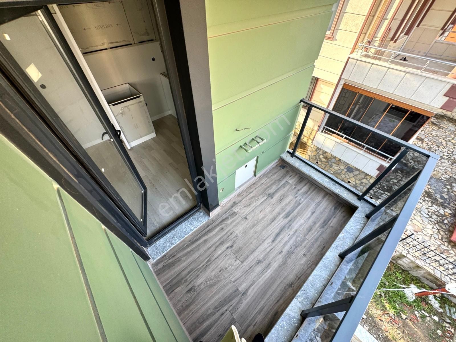 🏡 Referans'tan Akçay'da Çift Balkonlu Yerden Isıtmalı Şık Tasarım 1+1 Daire - Görsel 7