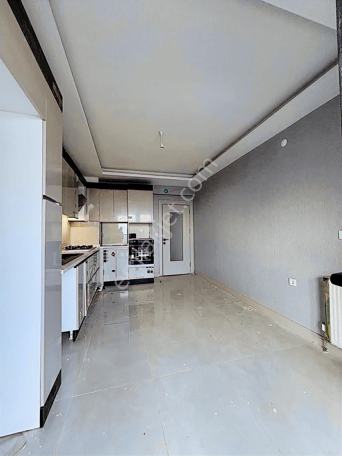 Törekentte Önü Açık Sıfır 3+1