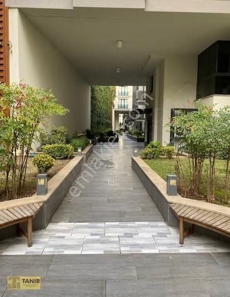 Bahçeşehir Sofa Gölet Manzaralı Lüks Tadilatlı 4+1 Daire Son Kat - Görsel 15