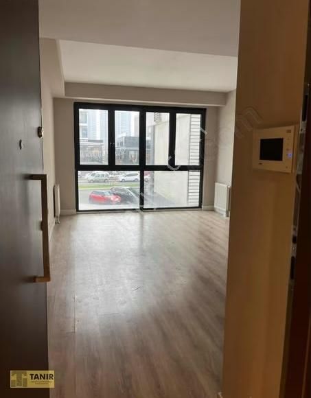 Bahçeşehir Akzirve Strada Kiralık Lüx Site İçi Daire - Görsel 10