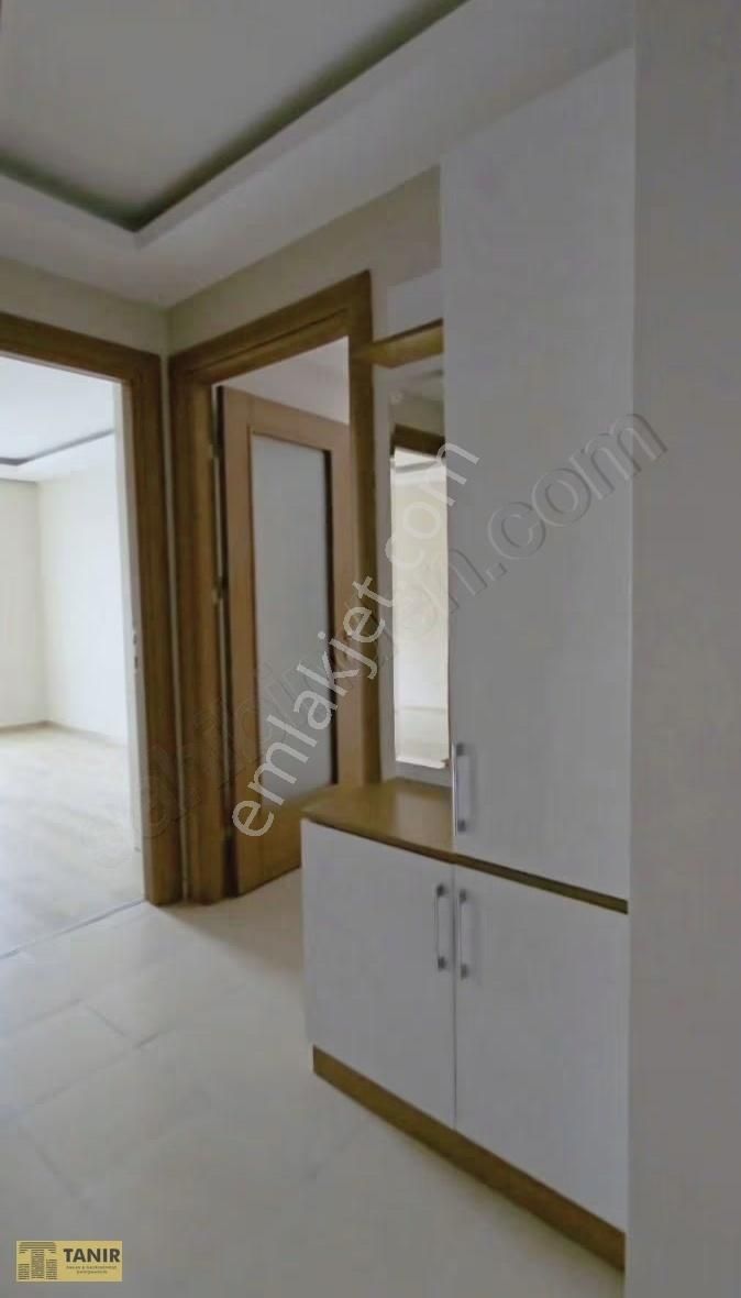 Kuşadası Merkez Ara Kat 2+1 Daire