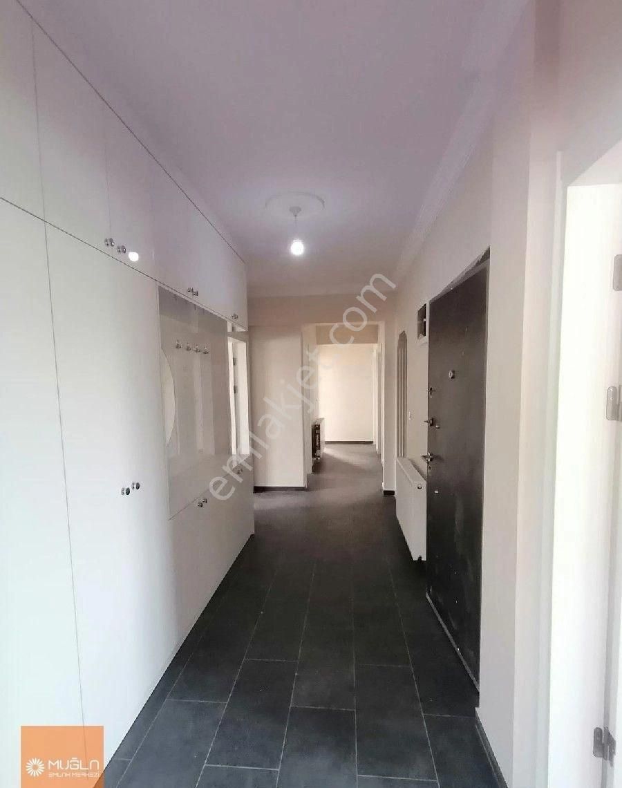 Ula Alparslan’da Geniş Bahçe Katı Kiralık 4+1 Daire - Görsel 5