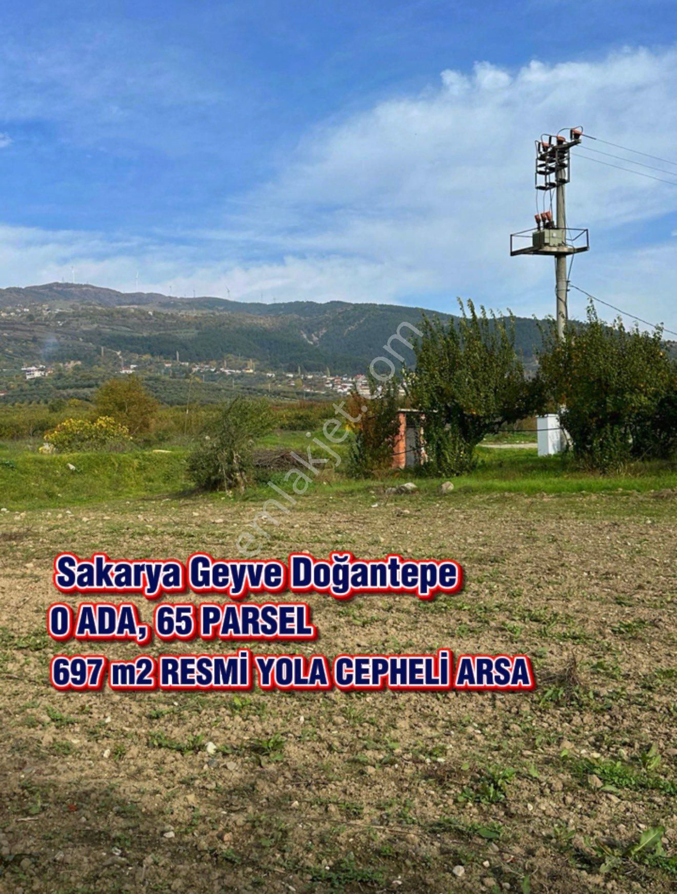 Sakarya / Geyve / Doğantepe Mahallesi Köy Merkezinde Satılık 697 M² Arsa