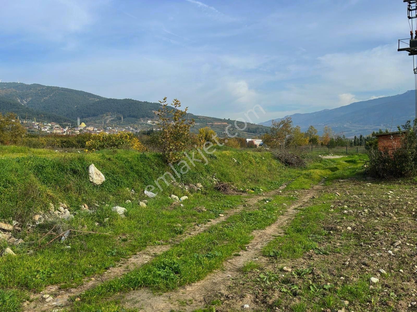 Sakarya / Geyve / Doğantepe Mahallesi Köy Merkezinde Satılık 697 M² Arsa - Görsel 4