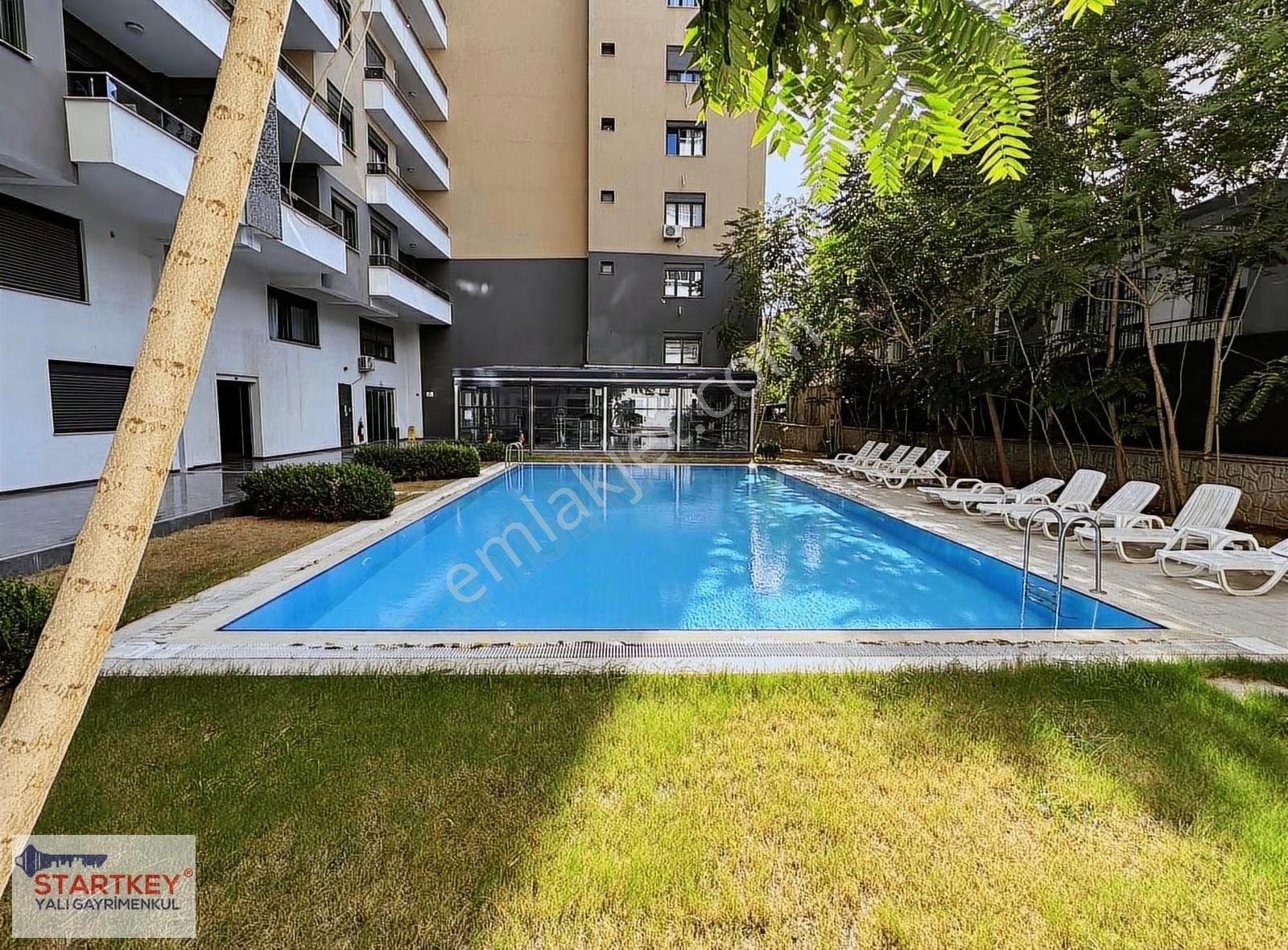 Çiğli'de Site İçi Full Eşyalı Satılık 1+1 Daire - Görsel 9