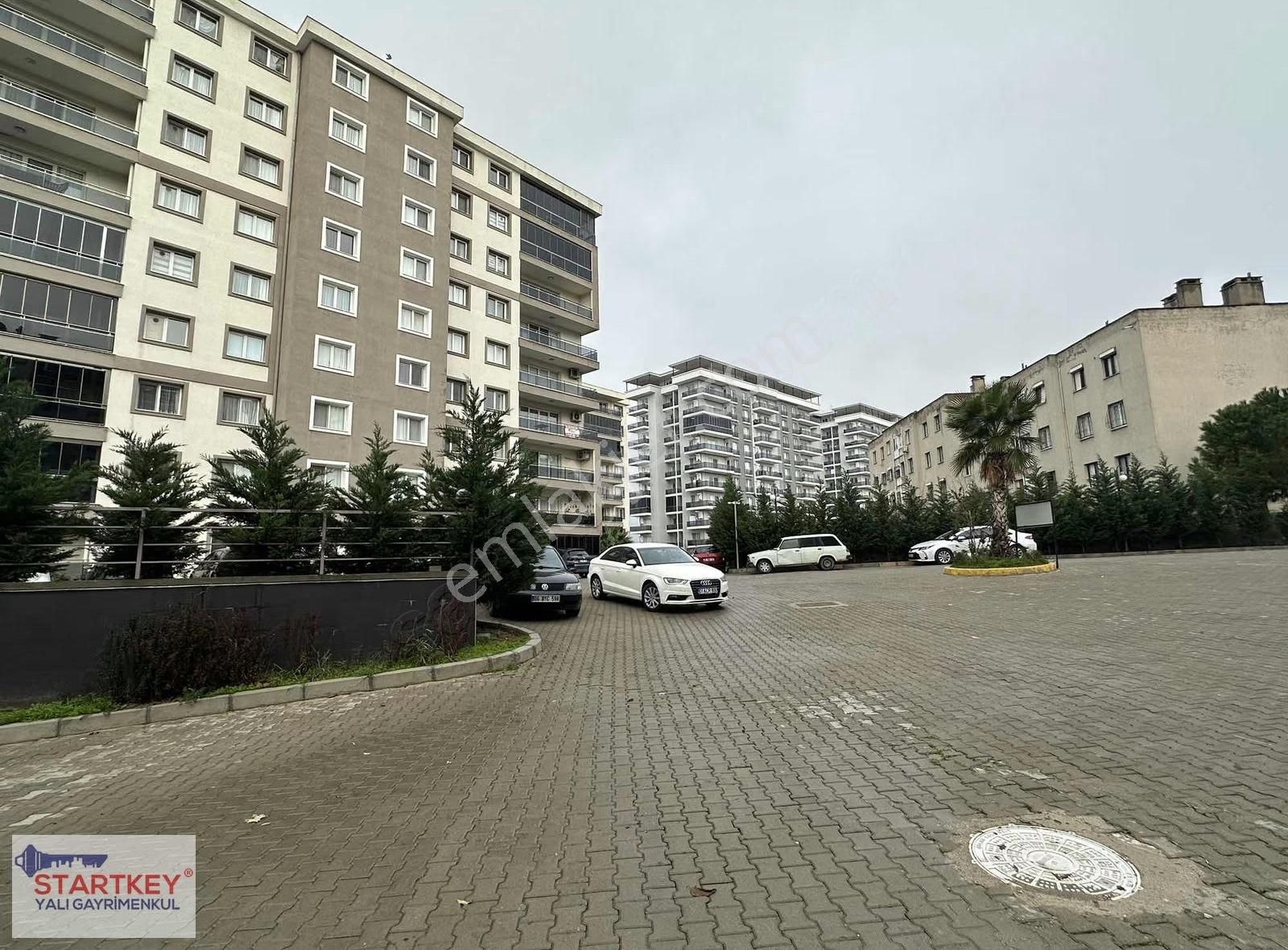 Menemen'de Site İçi 7/24 Güvenlikli Kiralık 3+1 Daire - Görsel 15