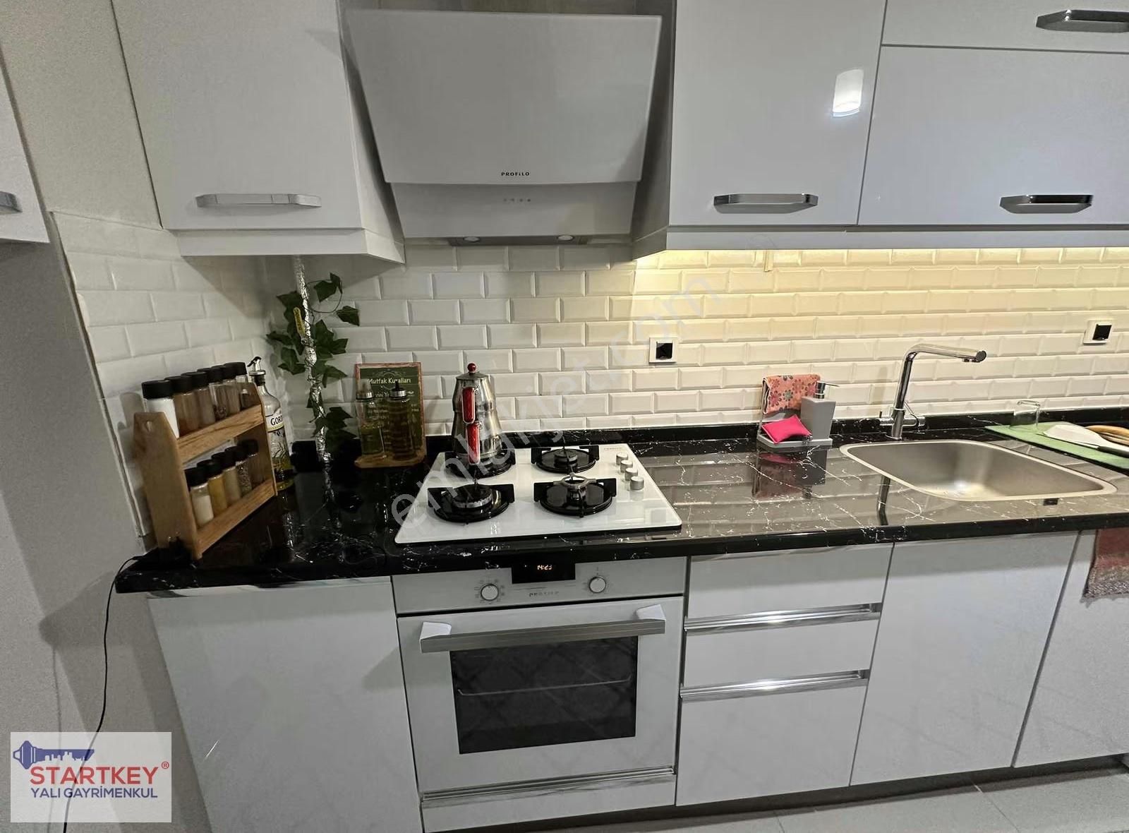 Menemen'de Site İçi 7/24 Güvenlikli Kiralık 3+1 Daire - Görsel 35