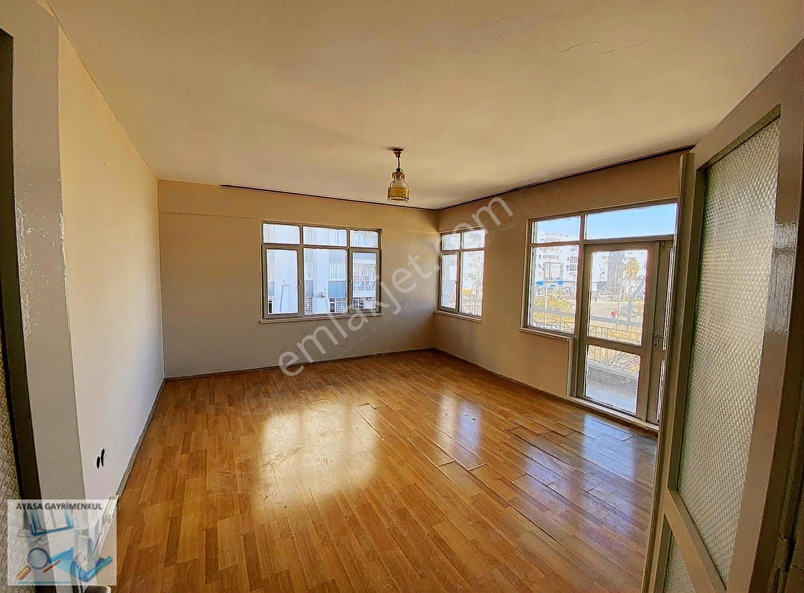 Ali Çetinkaya Caddesinde Tramvay Yolunda 2+1 110m2 Daire - Görsel 22