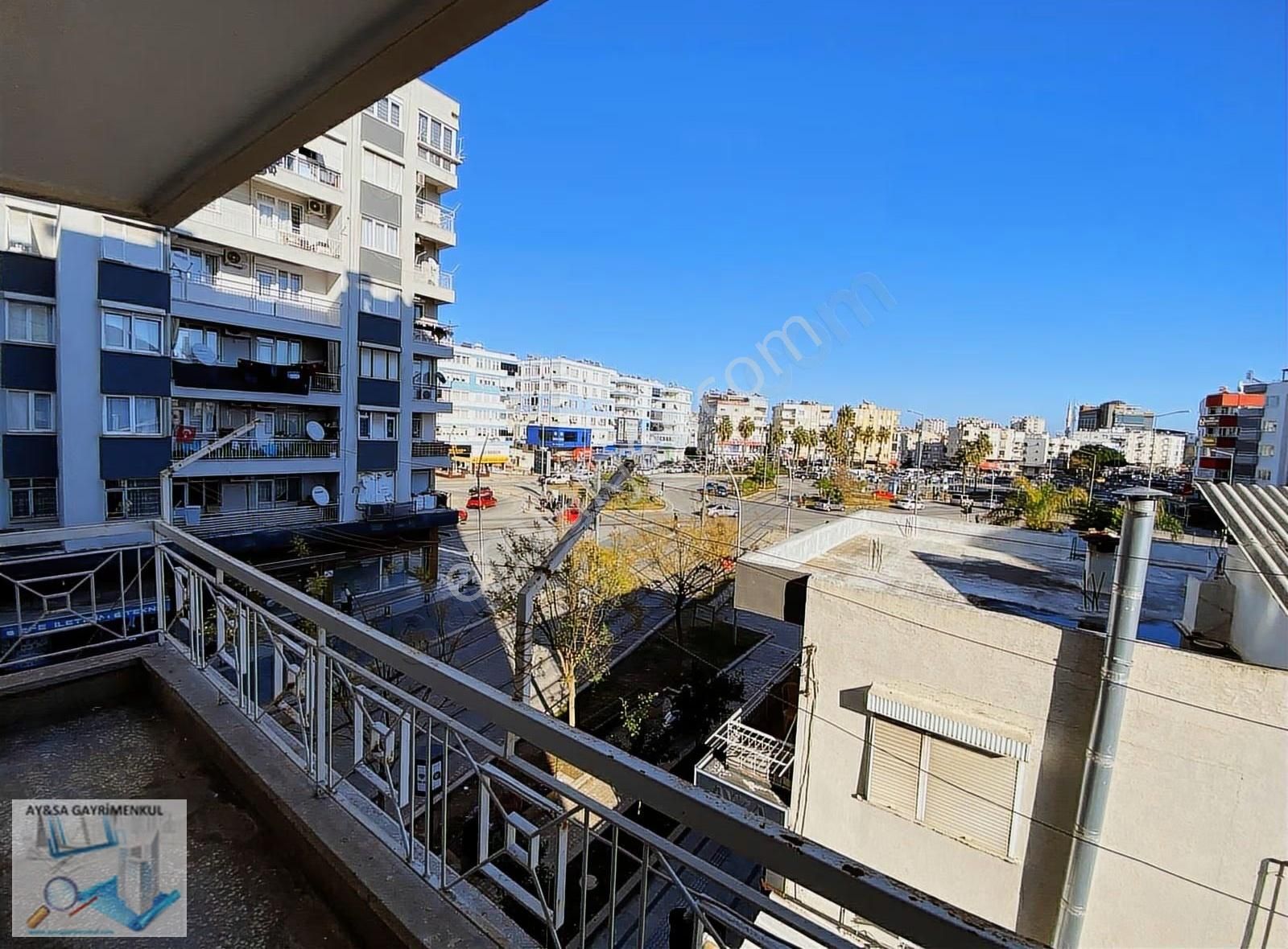 Ali Çetinkaya Caddesinde Tramvay Yolunda 2+1 110m2 Daire - Görsel 5
