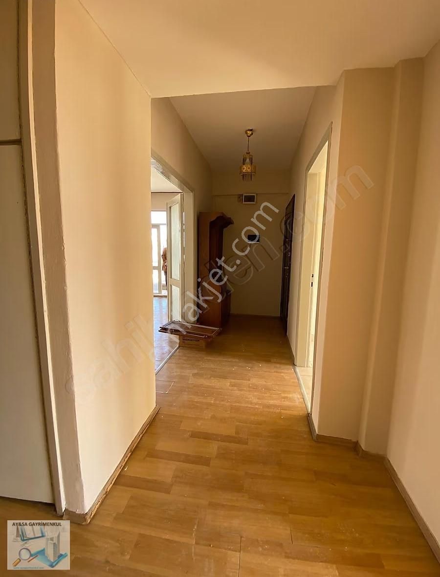 Ali Çetinkaya Caddesinde Tramvay Yolunda 2+1 110m2 Daire - Görsel 33
