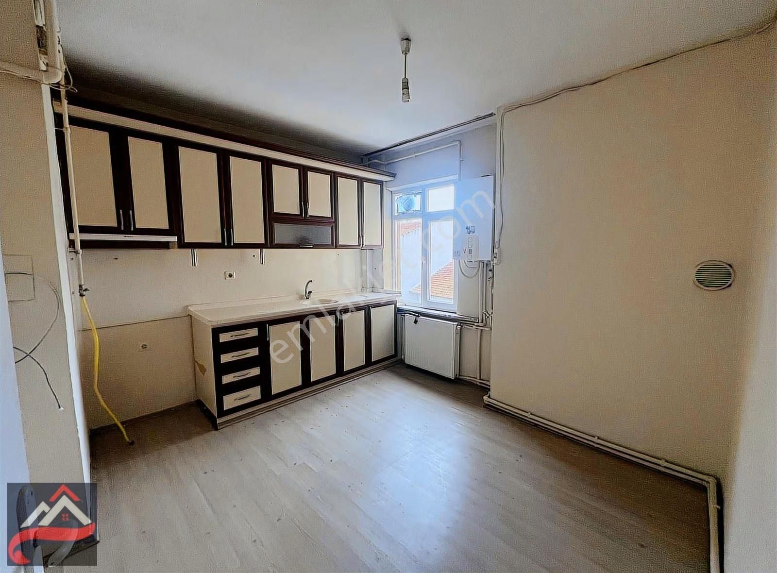 Deniz Yiğit'ten Meydan Mahallesinde Satılık 2+1 Daire - Görsel 18