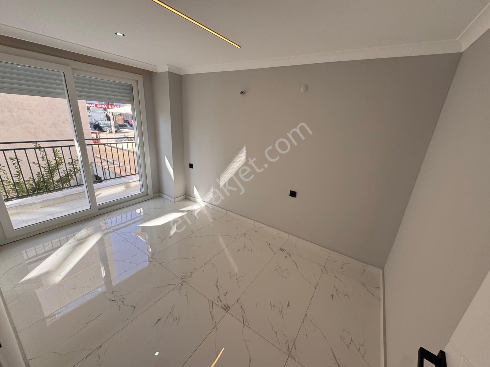 Didim Merkezde 2+1 Ön Cephe Geniş Lüks Satılık Daireler - Görsel 15