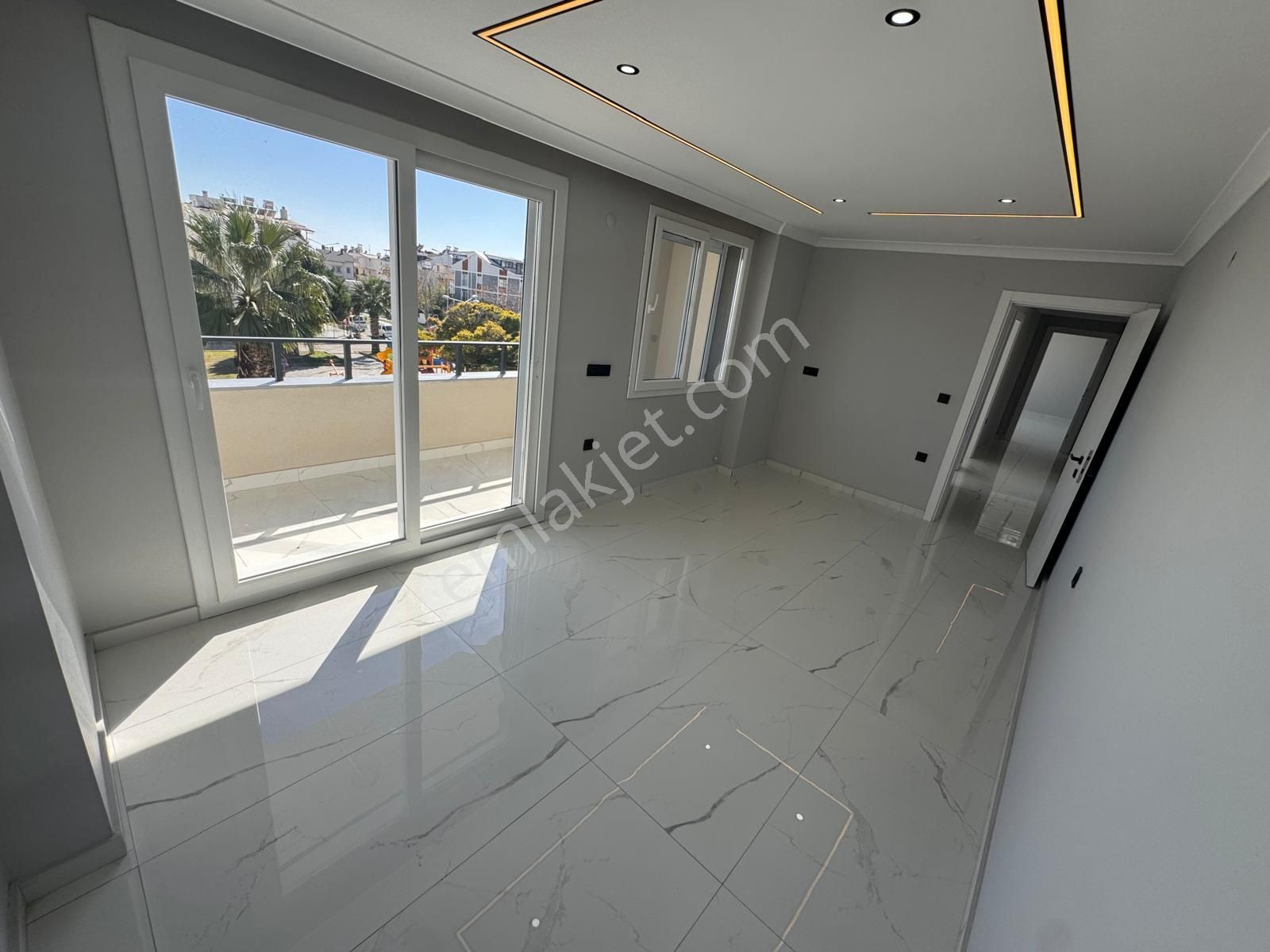 Didim Merkezde 2+1 Ön Cephe Geniş Lüks Satılık Daireler - Görsel 4