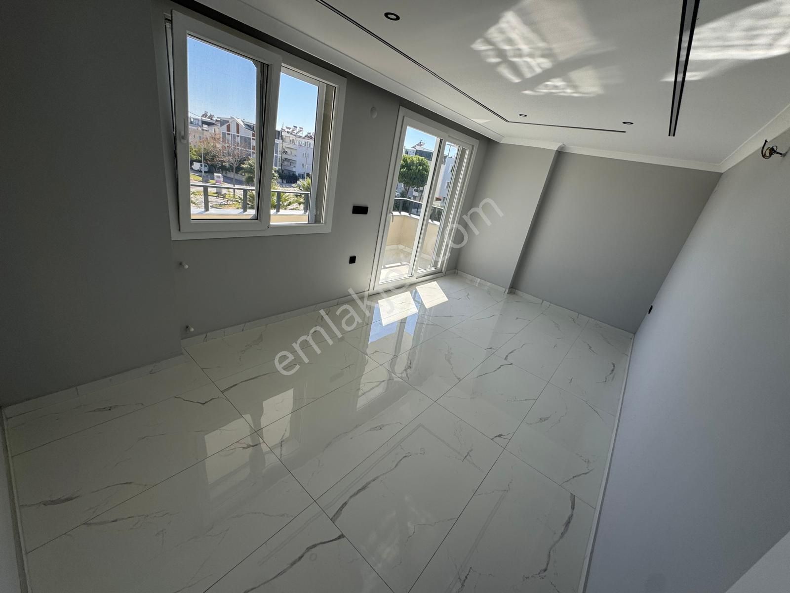 Didim Merkezde 2+1 Ön Cephe Geniş Lüks Satılık Daireler - Görsel 9