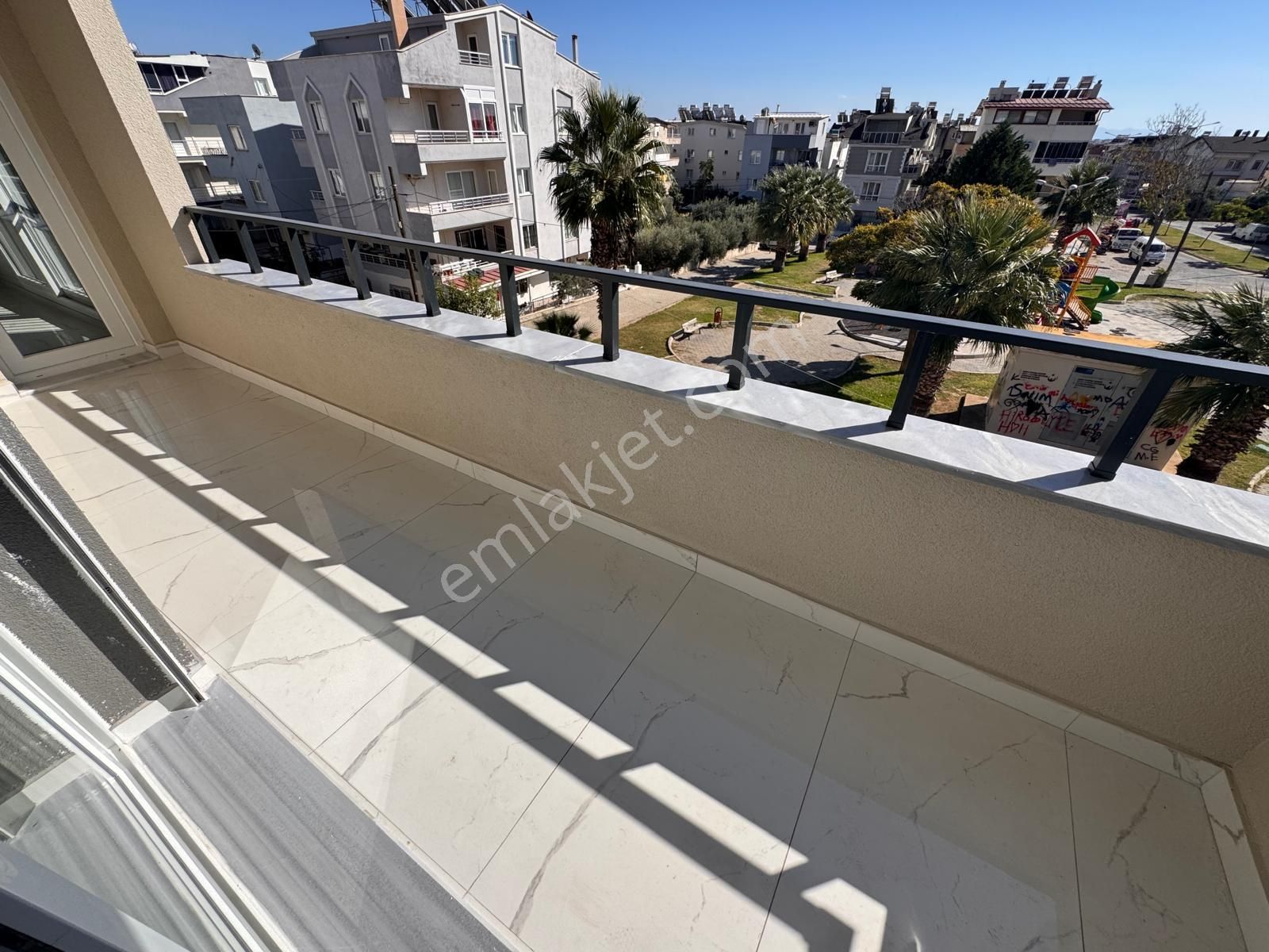 Didim Merkezde 2+1 Ön Cephe Geniş Lüks Satılık Daireler - Görsel 7