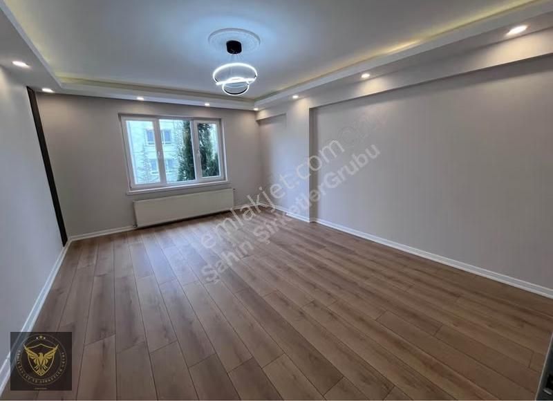 Metrobüse Yakın Ayrı Mutfaklı Oturuma Hazır Fırsat Dairemiz - Görsel 8