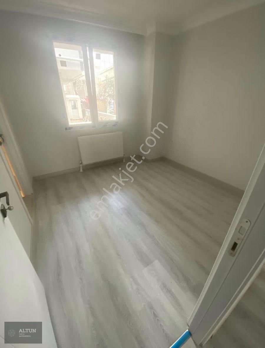 Avcılar'da Metrobüse 7 Dk , Ön Cephe 1+1 Yüksek Giriş Daire - Görsel 4