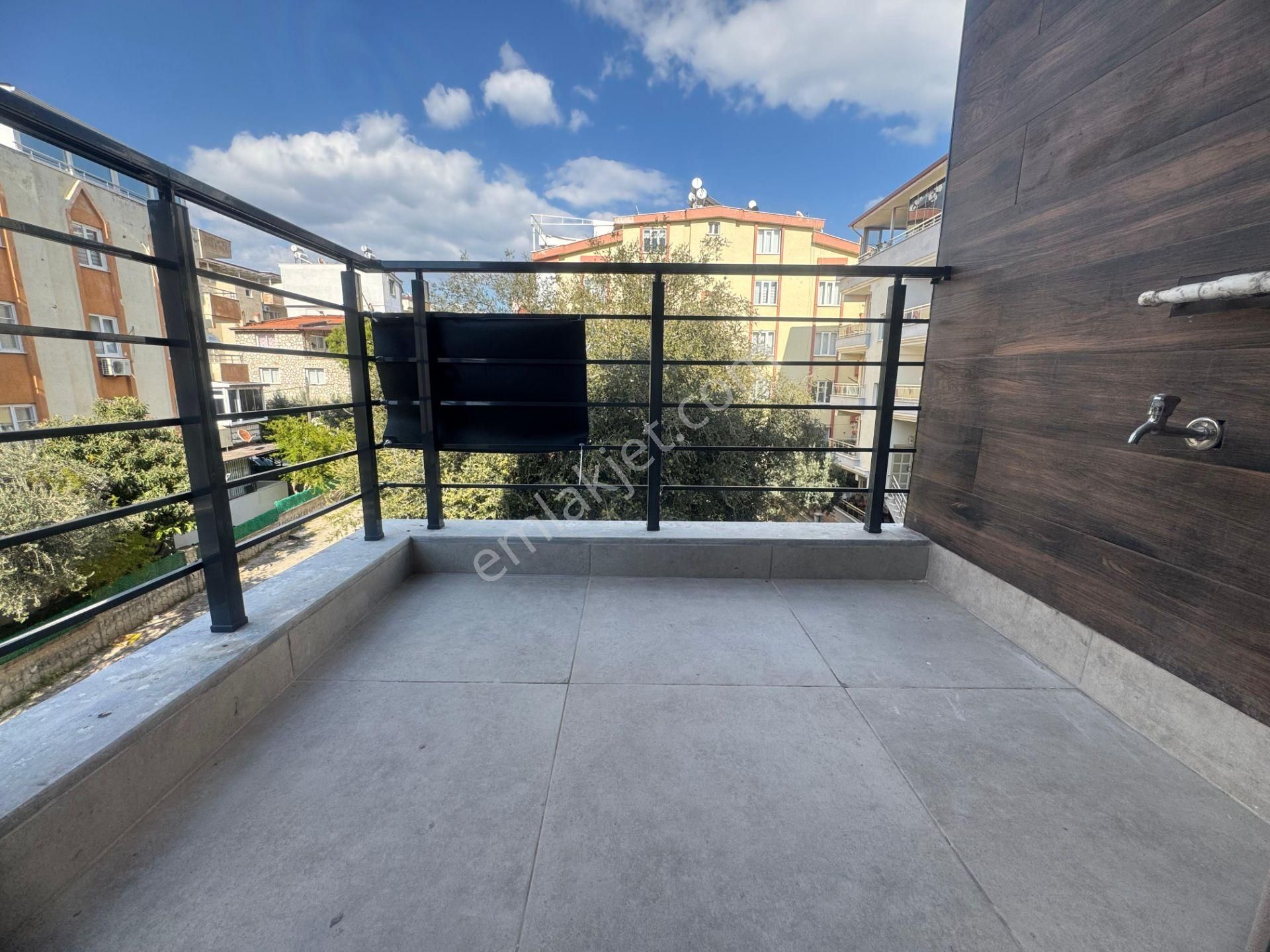 Didim Efeler Mahallesinde Satılık 1+1 Fırsat Daire Kaçırma - Görsel 2