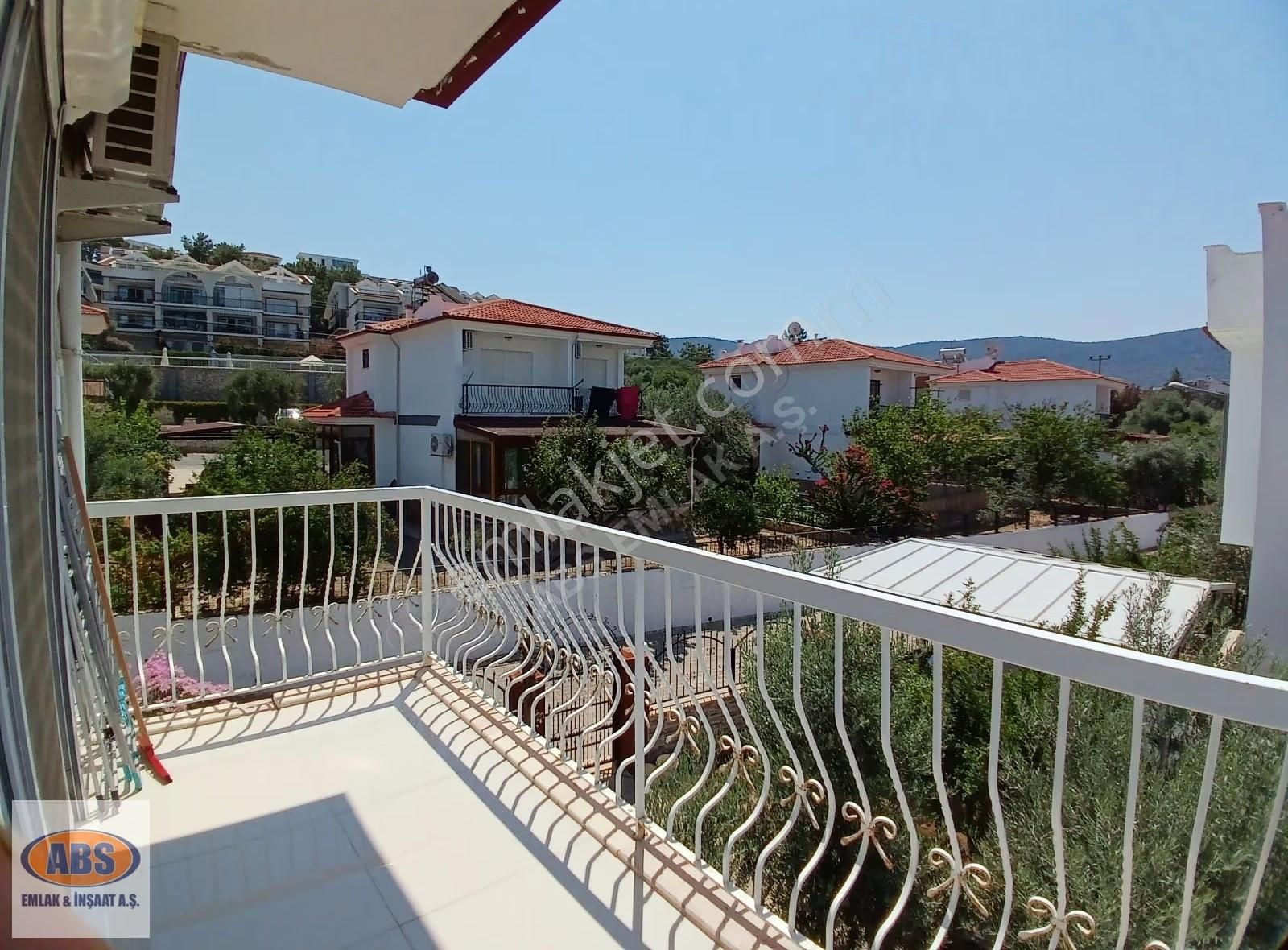 Didim Akbükte Geniş Bahçeli / Müstakil Havuzlu Satılık Villa - Görsel 3