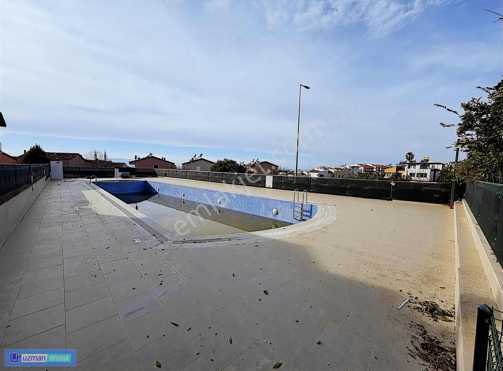 Full Deniz Mazaralı Geniş Bahçe Havuzlu Bakımlı Villa - Görsel 9