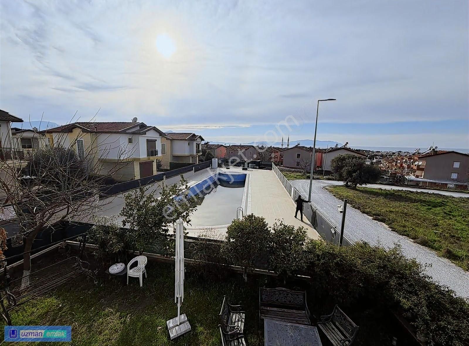 Full Deniz Mazaralı Geniş Bahçe Havuzlu Bakımlı Villa - Görsel 5