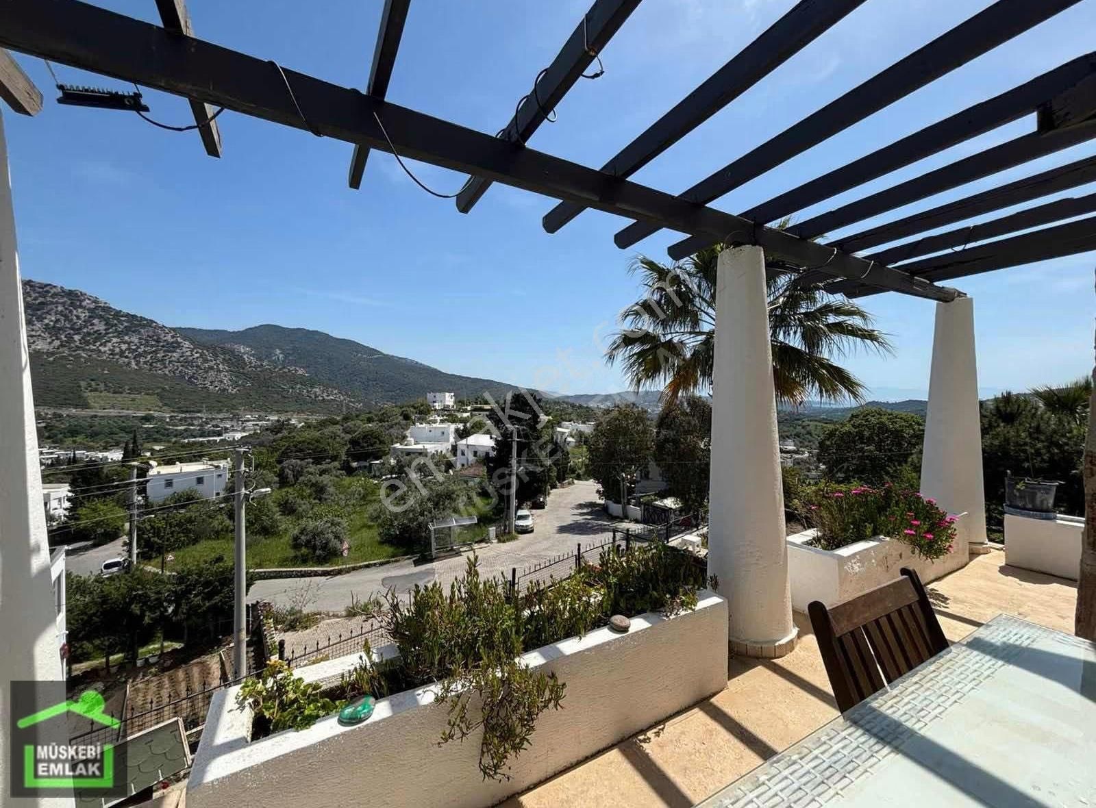 Yakaköyde Site İçinde Kiralık 2+1 Eşyalı Kat Dubleksi - Görsel 4