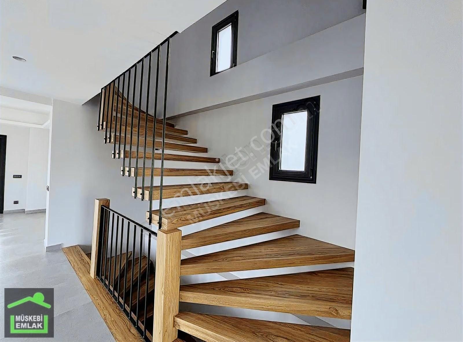 Bodrum Ortakent Merkez 4+1 Havuzlu Kiralık Tripleks Villa - Görsel 8