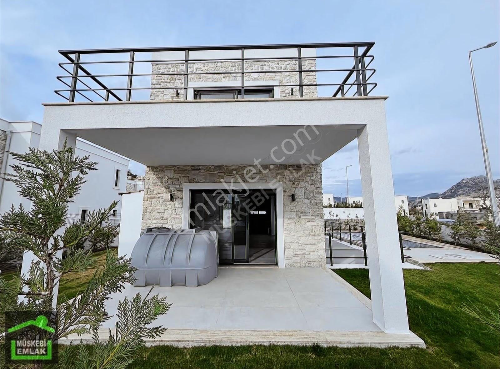 Bodrum Ortakent Merkez 4+1 Havuzlu Kiralık Tripleks Villa - Görsel 2