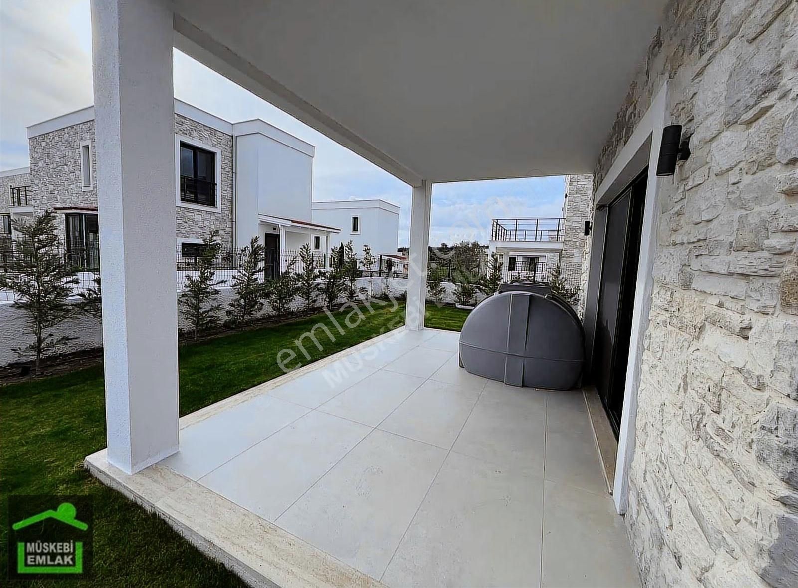 Bodrum Ortakent Merkez 4+1 Havuzlu Kiralık Tripleks Villa - Görsel 18