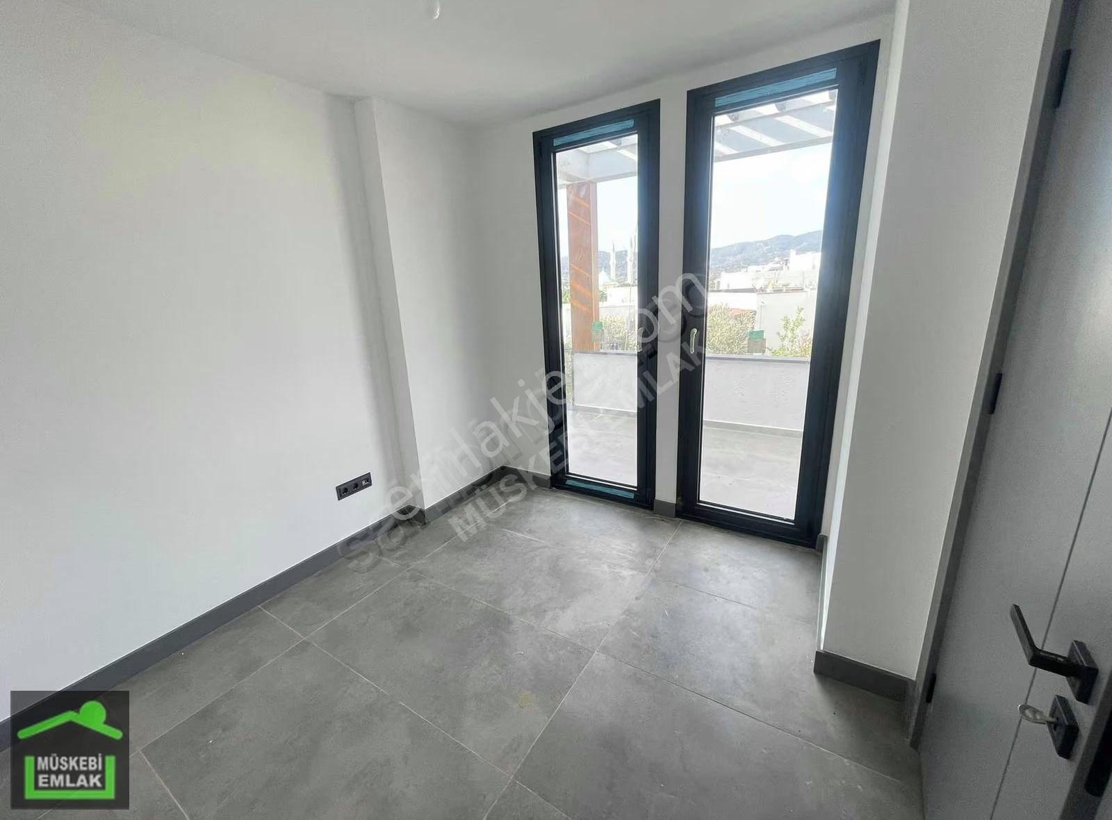 Ortakent Merkezde Anayol Cepheli İş Merkezinde Kiralık 1+1 Ofis - Görsel 2