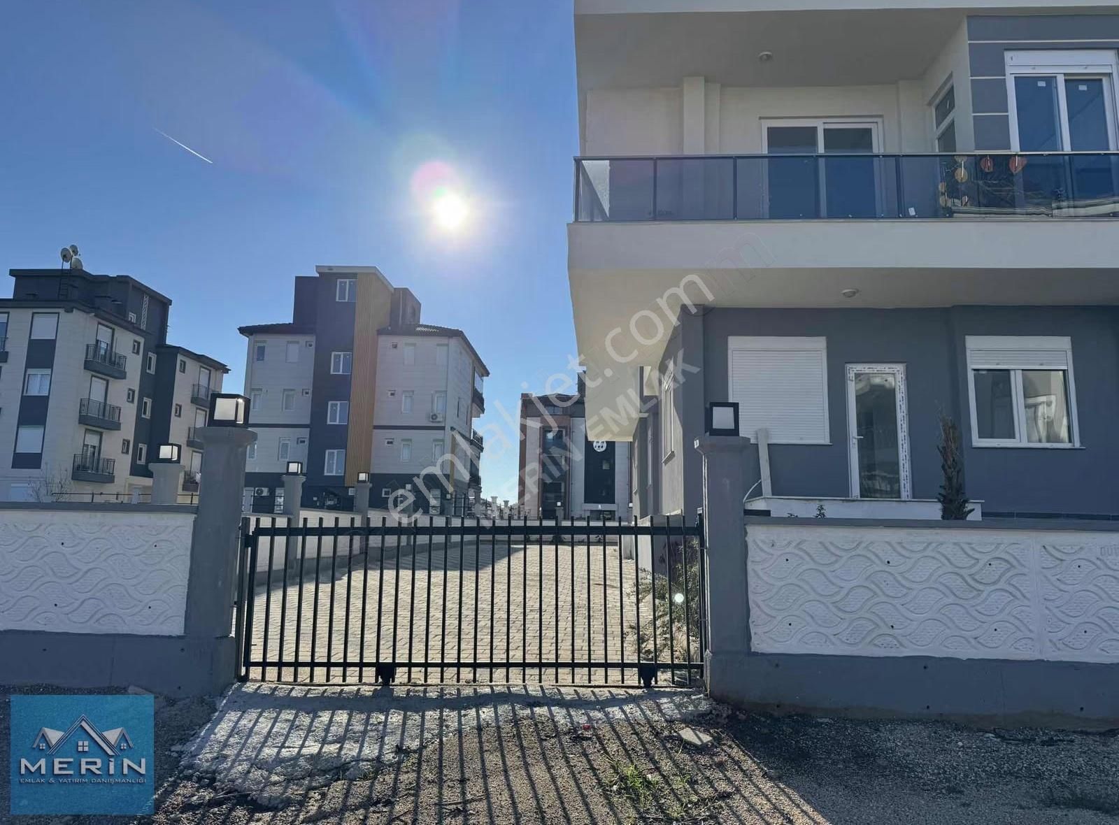 Yeniköy'de Sıfır 4+1 170m2 Asansörlü Satılık Dubleks Daire - Görsel 20