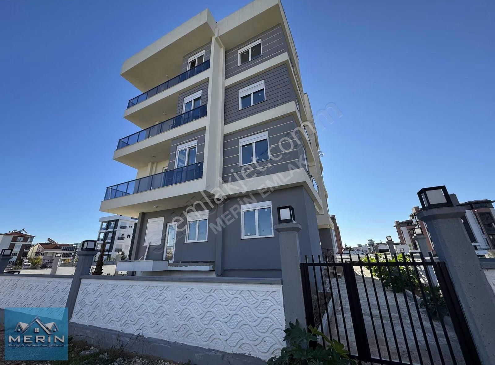 Yeniköy'de Sıfır 4+1 170m2 Asansörlü Satılık Dubleks Daire - Görsel 14