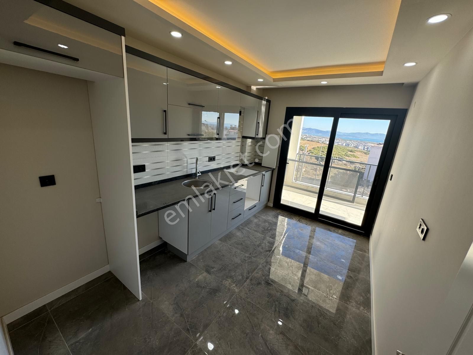 Didimde Deniz Manzaralı 2+1 Ayrı Mutfak Satılık Lüks Daire - Görsel 15