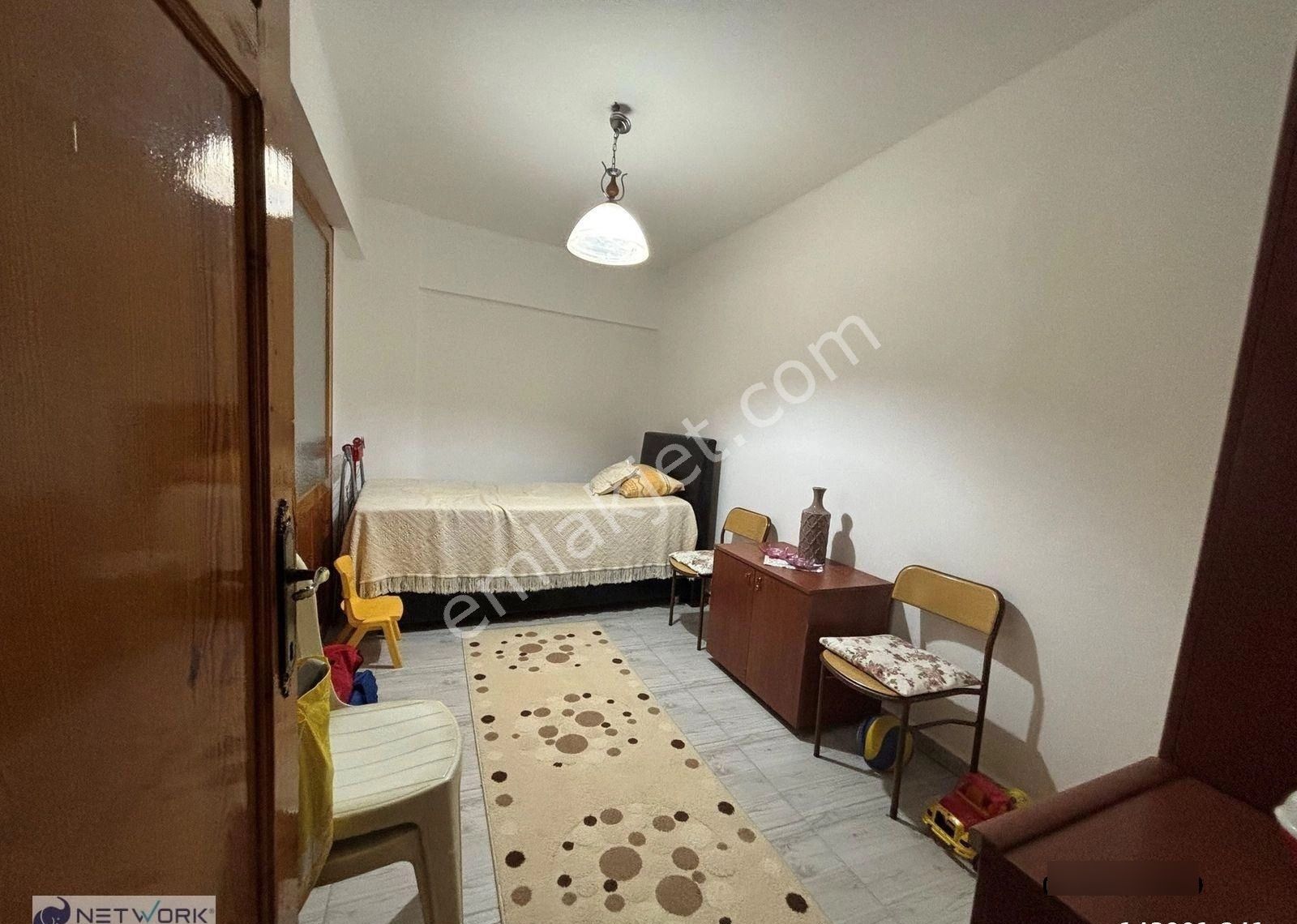 Kuşadası Camiatik'te Denize Yakın, Şehir Merkezindize Yakın, Şehir Merkezinde 3+1 Eşyalı 130m² Daire - Görsel 12