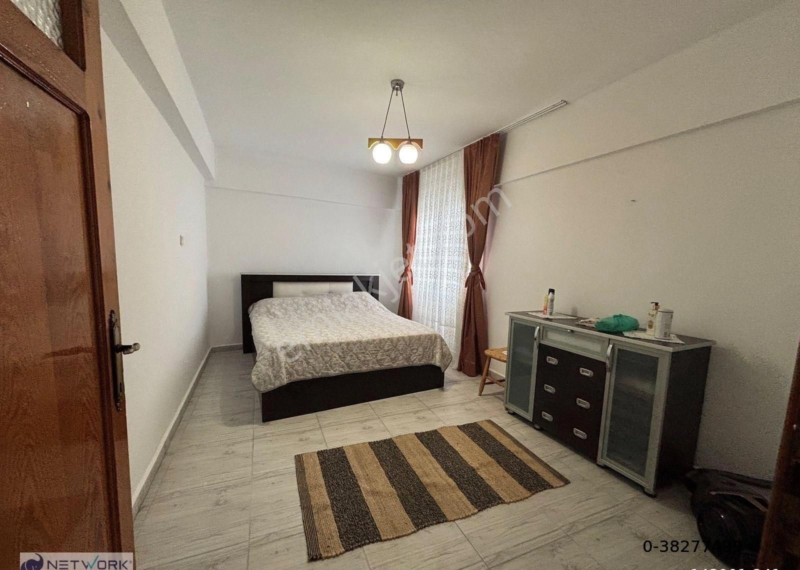 Kuşadası Camiatik'te Denize Yakın, Şehir Merkezindize Yakın, Şehir Merkezinde 3+1 Eşyalı 130m² Daire - Görsel 15