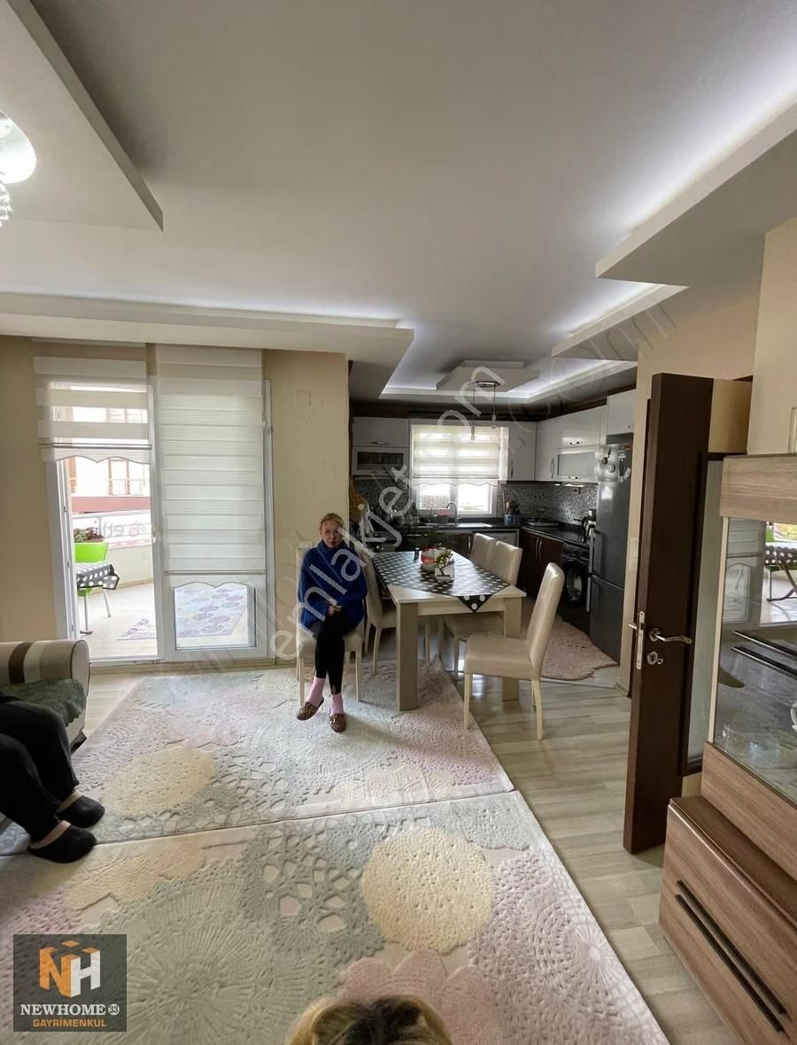 Tece De Geniş Oturumlu Doğalgazlı Merkezi Konumda Acil Satılık - Görsel 11