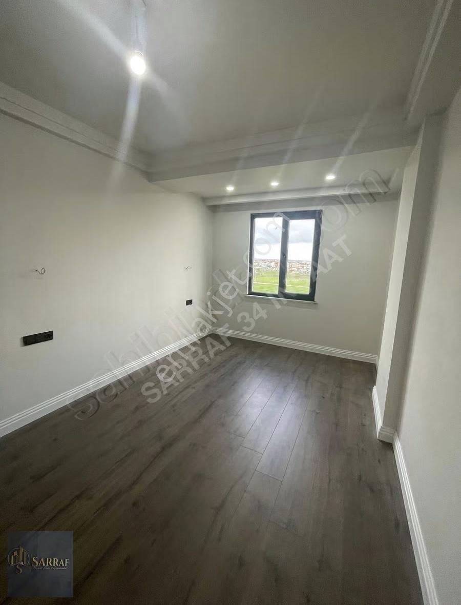 Sarraf'tan Beylikdüzü Yakupluda 2+1 Geniş M2 Daire - Görsel 31