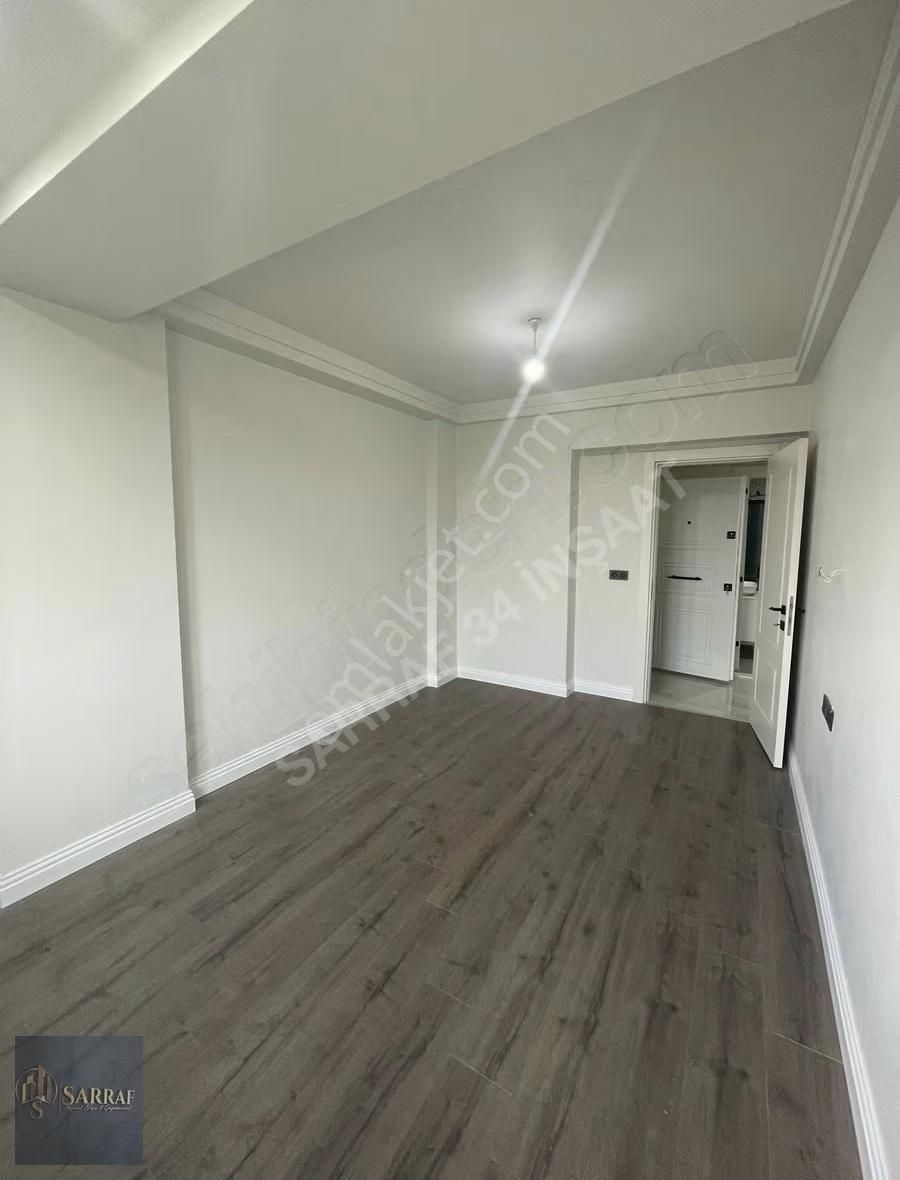 Sarraf'tan Beylikdüzü Yakupluda 2+1 Geniş M2 Daire - Görsel 6