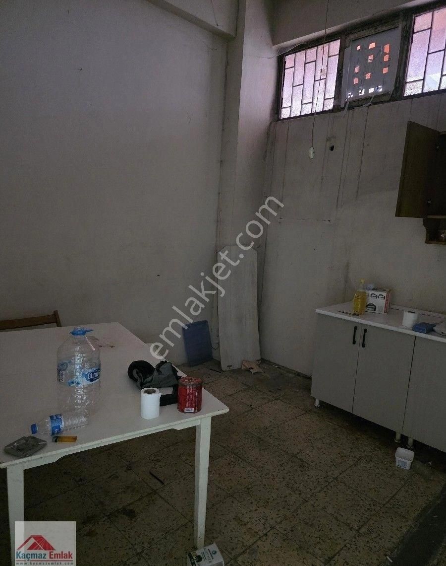 Pendik Kaynarca Da Kiralık Dükkan 250 M2 - Görsel 22